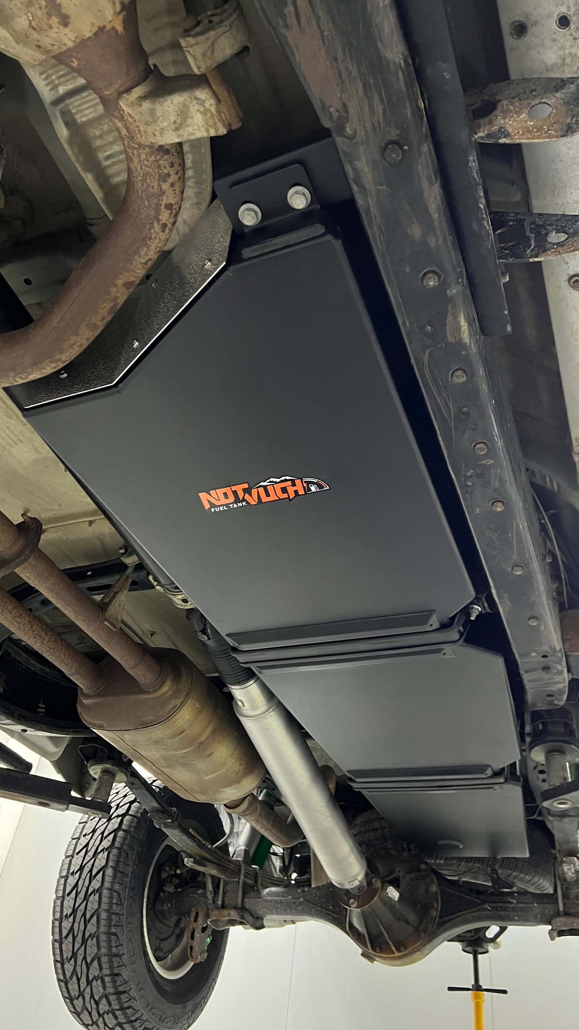 Увеличенный (основной) топливный бак 180 л на Toyota Tundra, фото 5 из 7
