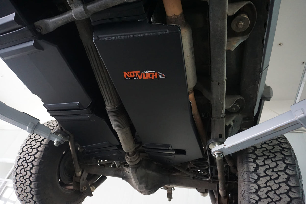 Дополнительный топливный бак 70 л на Jeep Wrangler JK, фото 7 из 7