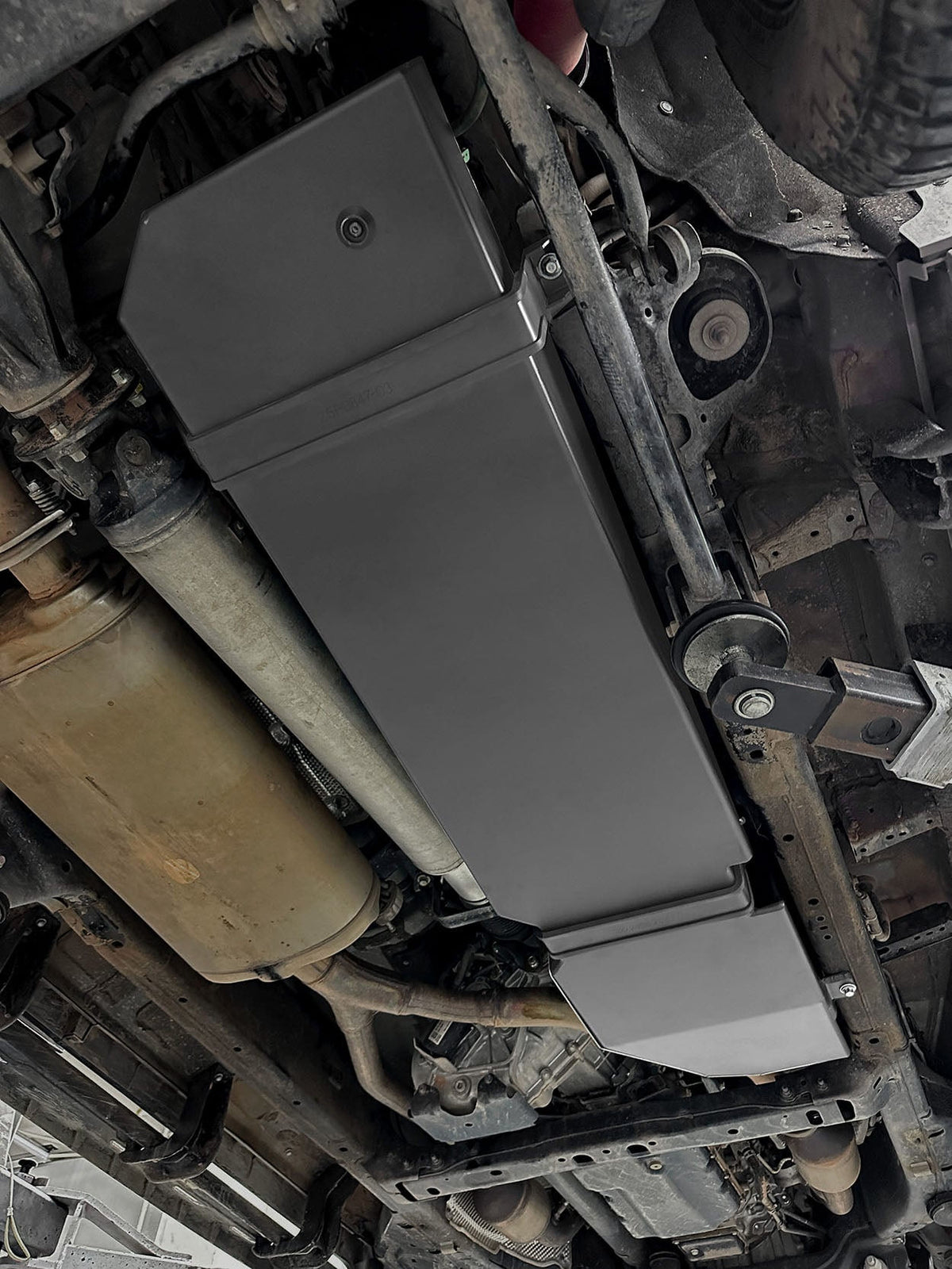 Увеличенный (основной) топливный бак 132 л на Toyota Sequoia, фото 8 из 9