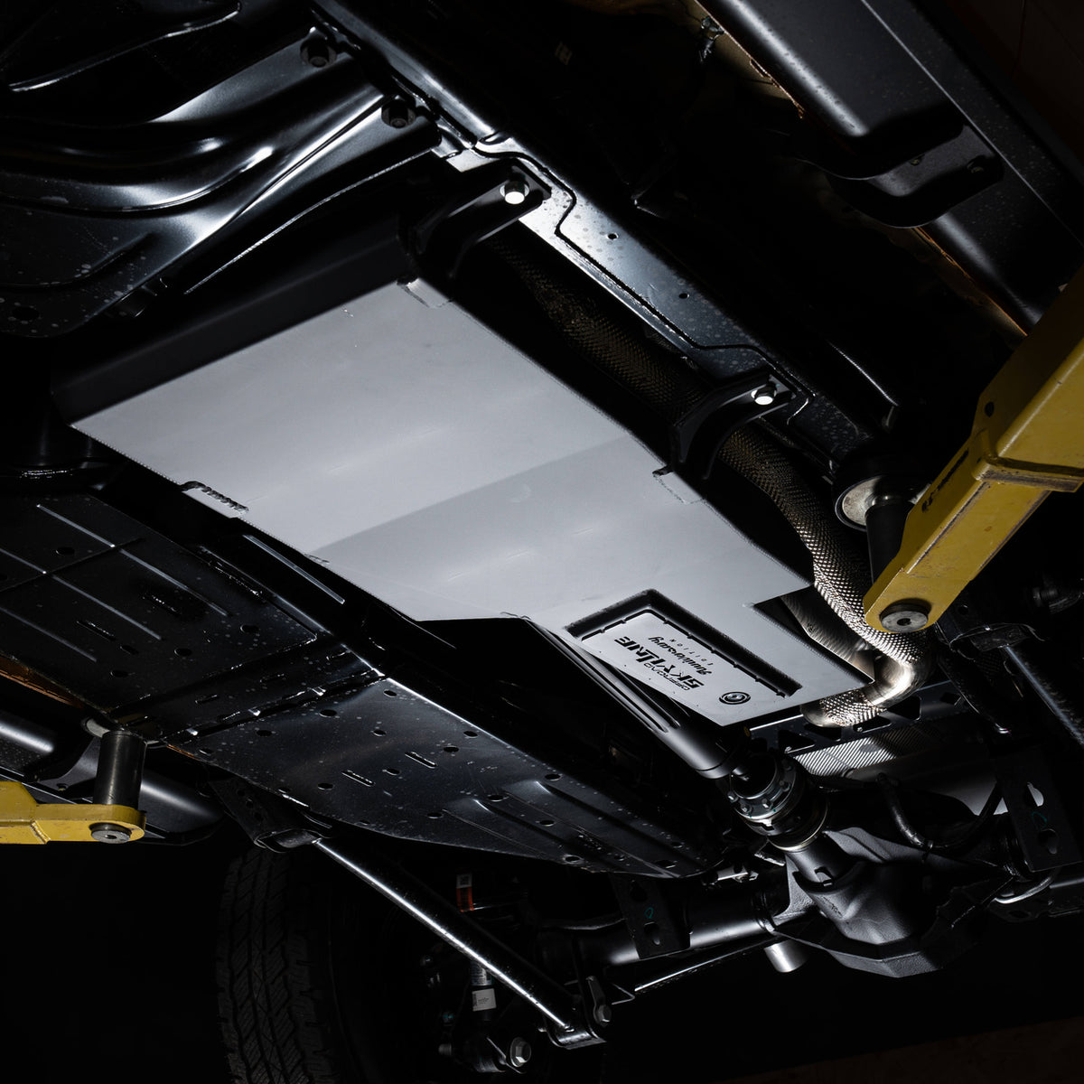 Дополнительный топливный бак 63 л из нержавеющей стали, Ford Bronco, 4 двери, двигатель 2.3/2.7