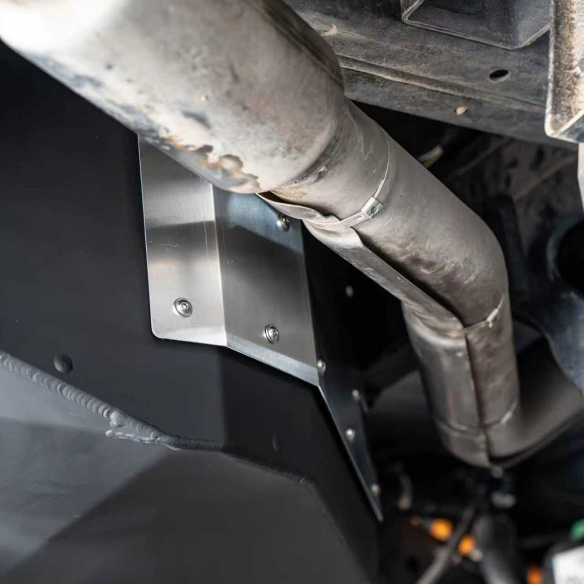 Дополнительный топливный бак 141 л из нержавеющей стали, Ford Ranger Raptor