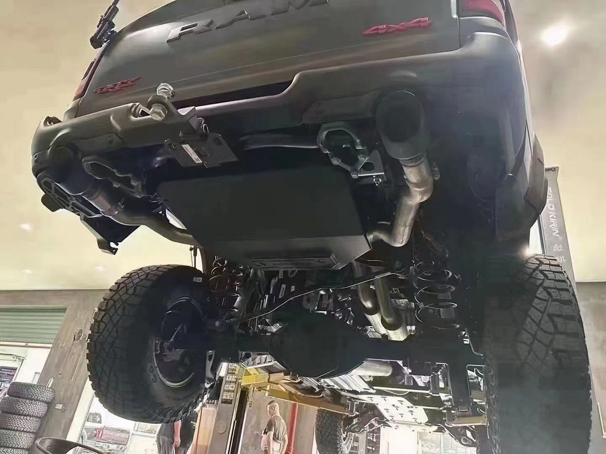 Дополнительный топливный бак 110 л из нержавеющей стали, RAM 1500 TRX